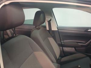 Volkswagen Polo 1.0 TSI Life - Image 11