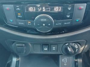 Nissan Navara 2.5DDTI PRO-4X 4X4 automatic D/C - Image 12