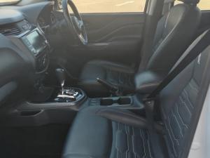 Nissan Navara 2.5DDTI PRO-4X 4X4 automatic D/C - Image 7