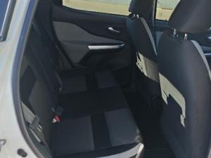 Nissan Magnite 1.0T Acenta CVT - Image 10