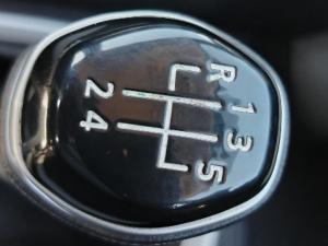Nissan Magnite 1.0 Visia - Image 13