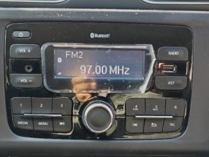 Nissan Magnite 1.0 Visia - Image 15