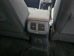 Nissan Magnite Kuro 1.0T - Image 11