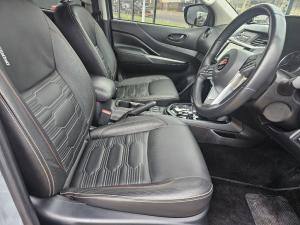Nissan Navara 2.5DDTI PRO-4X 4X4 automatic D/C - Image 11