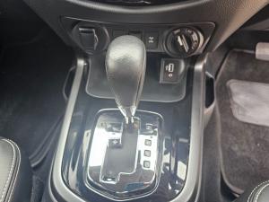 Nissan Navara 2.5DDTI PRO-4X 4X4 automatic D/C - Image 21