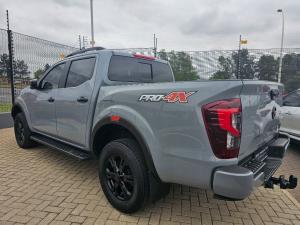 Nissan Navara 2.5DDTI PRO-4X 4X4 automatic D/C - Image 3