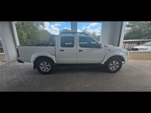 Nissan Hardbody NP300 2.5 TDi HI-RIDERD/C - Image 3