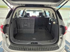 Ford Everest 2.2 TdciXLT - Image 8