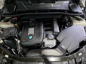 BMW 330i Convert automatic - Image 17