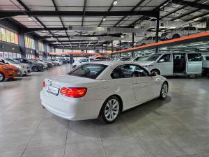 BMW 330i Convert automatic - Image 7