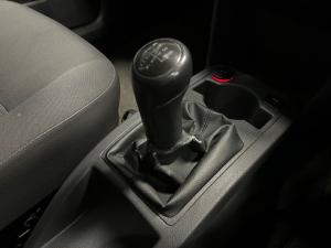 Volkswagen Polo Vivo 5-door 1.6 Trendline - Image 13