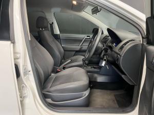 Volkswagen Polo Vivo 5-door 1.6 Trendline - Image 8
