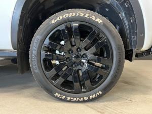 Volkswagen Amarok 3.0TDI V6 double cab Aventura 4Motion - Image 6