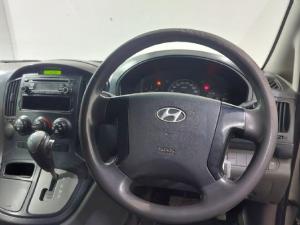 Hyundai H-1 2.5VGTi bus GLS - Image 11