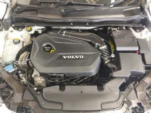 Volvo V40 T3 Excel - Image 14