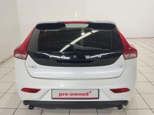 Volvo V40 T3 Excel - Image 1