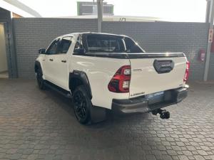 Toyota Hilux 2.8GD-6 double cab 4x4 Legend RS manual - Image 3