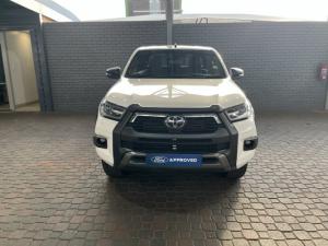 Toyota Hilux 2.8GD-6 double cab 4x4 Legend RS manual - Image 4