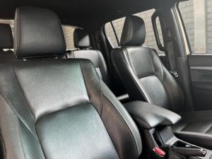 Toyota Hilux 2.8GD-6 double cab 4x4 Legend RS manual - Image 6