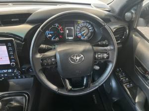Toyota Hilux 2.8GD-6 double cab 4x4 Legend RS manual - Image 9