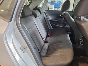 Volkswagen Polo hatch 1.2TSI Trendline - Image 6