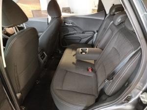 Mahindra XUV 3XO 1.2T AX5 manual - Image 11