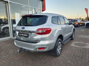 Ford Everest 3.2TDCi 4WD XLT - Image 3