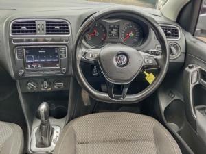 Volkswagen Polo sedan 1.6 Comfortline auto - Image 6