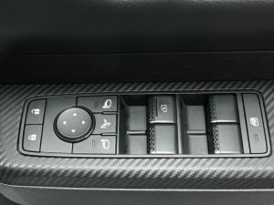 Mitsubishi Triton 2.4DI-D double cab GLS 4x4 auto - Image 15
