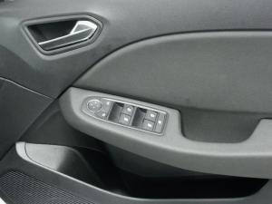 Renault Clio 1.0 Turbo Intens - Image 14