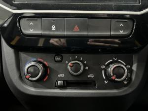 Renault Kwid 1.0 Climber - Image 14