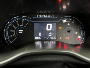 Renault Triber 1.0 Life - Image 16