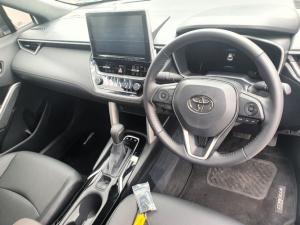 Toyota Corolla Cross 1.8 HEV XS - Image 6