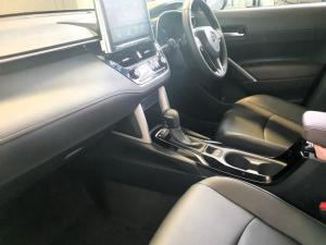 Toyota Corolla Cross 1.8 HEV XS - Image 8
