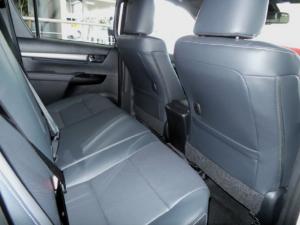 Toyota Hilux 2.8GD-6 double cab Raider auto - Image 7