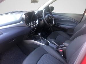Toyota Starlet 1.5 XR manual - Image 8