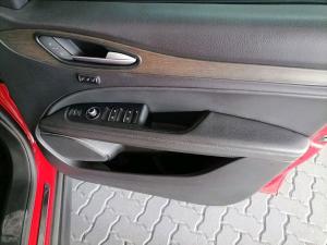 Alfa Romeo Stelvio 2.0T First Edition Q4 - Image 11