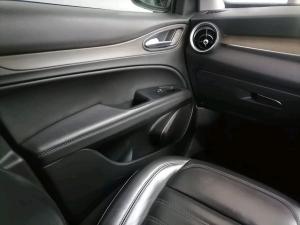 Alfa Romeo Stelvio 2.0T First Edition Q4 - Image 12