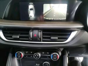 Alfa Romeo Stelvio 2.0T First Edition Q4 - Image 17