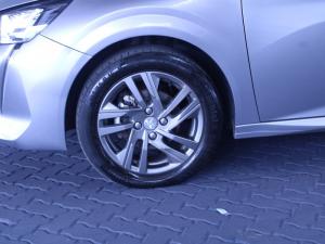 Peugeot 208 1.2 Active - Image 9