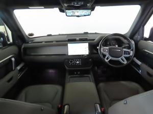 Land Rover Defender 130 D350 X-Dynamic HSE - Image 11