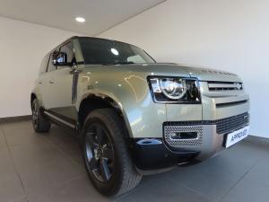 Land Rover Defender 130 D350 X-Dynamic HSE - Image 1