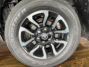 Toyota Hilux 2.8GD-6 double cab Legend auto - Image 11