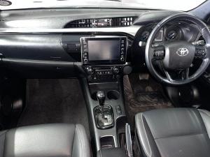 Toyota Hilux 2.8GD-6 double cab Legend auto - Image 12
