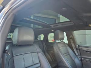 Land Rover Range Rover Evoque D200 R-Dynamic HSE - Image 10