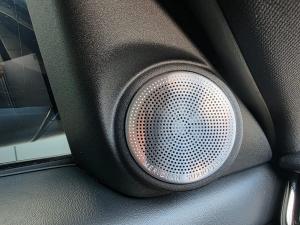Land Rover Range Rover Evoque D200 R-Dynamic HSE - Image 9