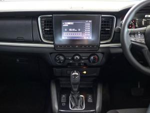 Mazda BT-50 1.9TD double cab Active auto - Image 11