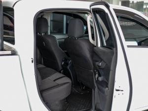 Mazda BT-50 1.9TD double cab Active auto - Image 17