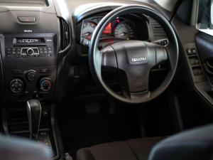 Isuzu D-Max 250 double cab Hi-Ride auto - Image 10