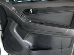Isuzu D-Max 250 double cab Hi-Ride auto - Image 16